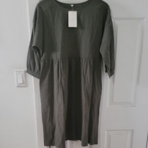 Relaxed Olive Midi Smock Dress